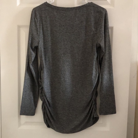 NWT Maternity Fitted Long Sleeve T-Shirt in Grey - Picture 4 of 9